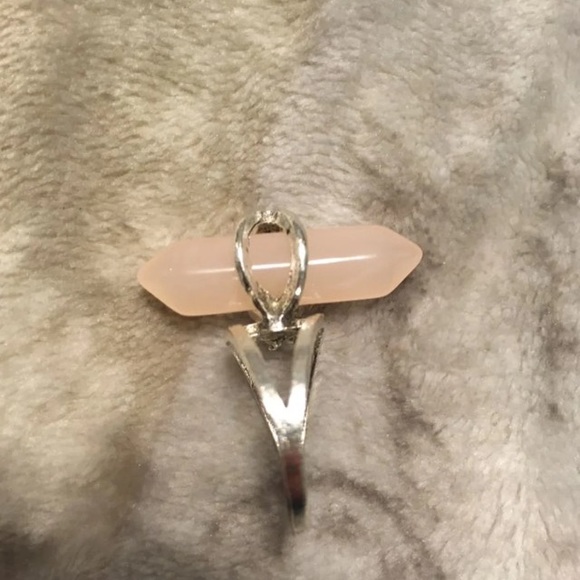 Ring - Picture 1 of 4